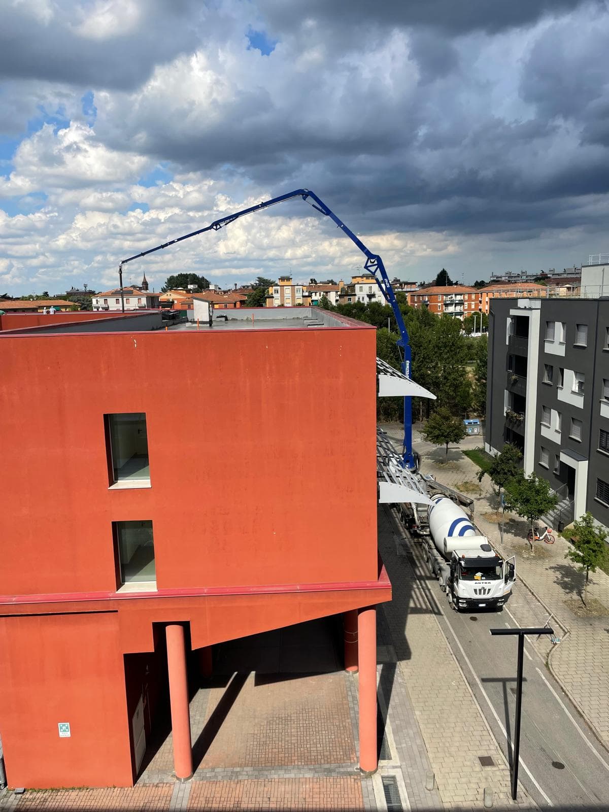 Manutenzione straordinaria di riqualificazione ed adeguamento "Residenza universitaria Fioravanti"