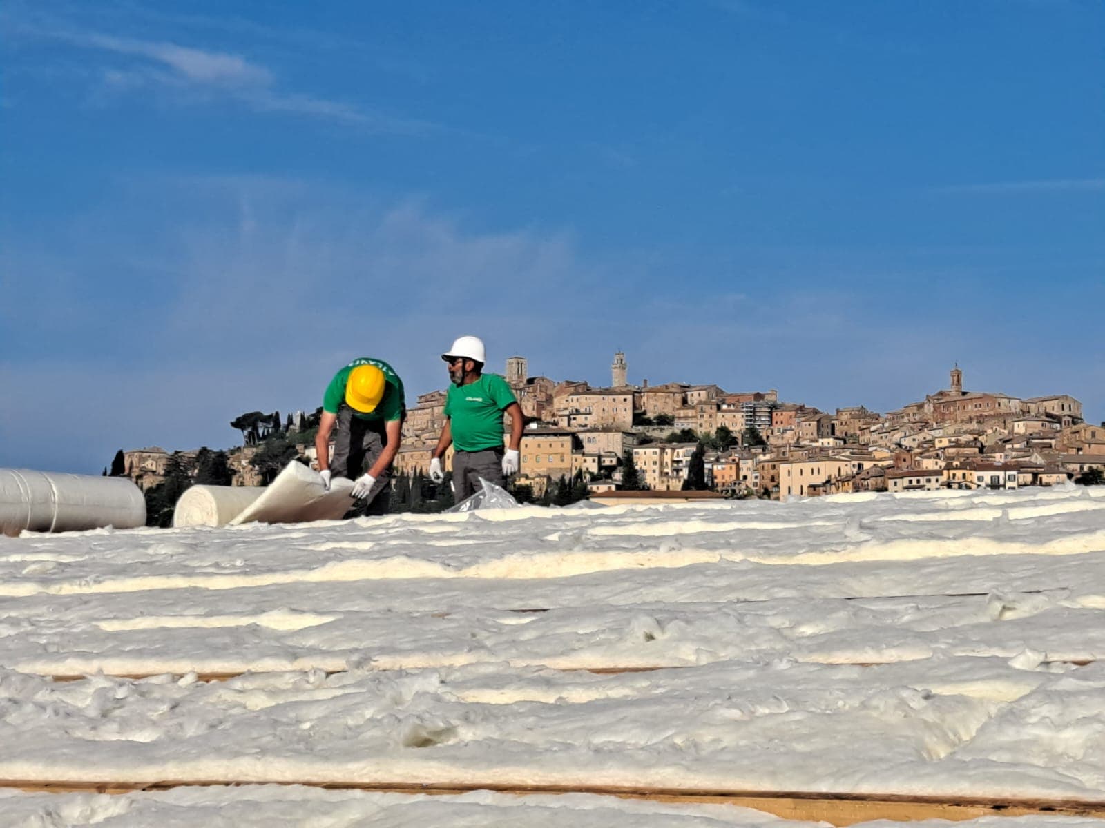 Manutenzione straordinaria coperture Licei Poliziani