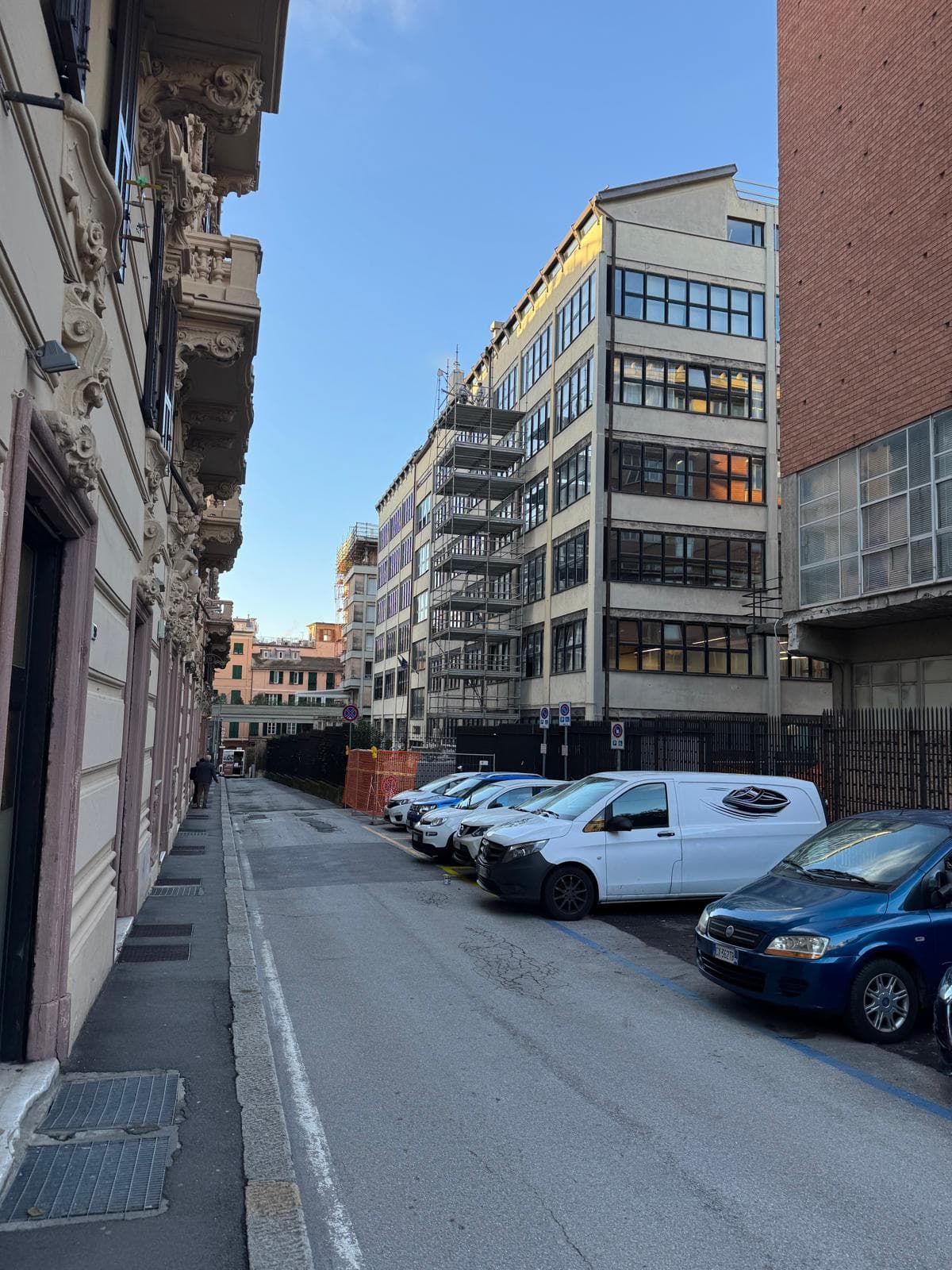 Manutenzione straordinaria sulle strutture edificio "Klee Barabino"