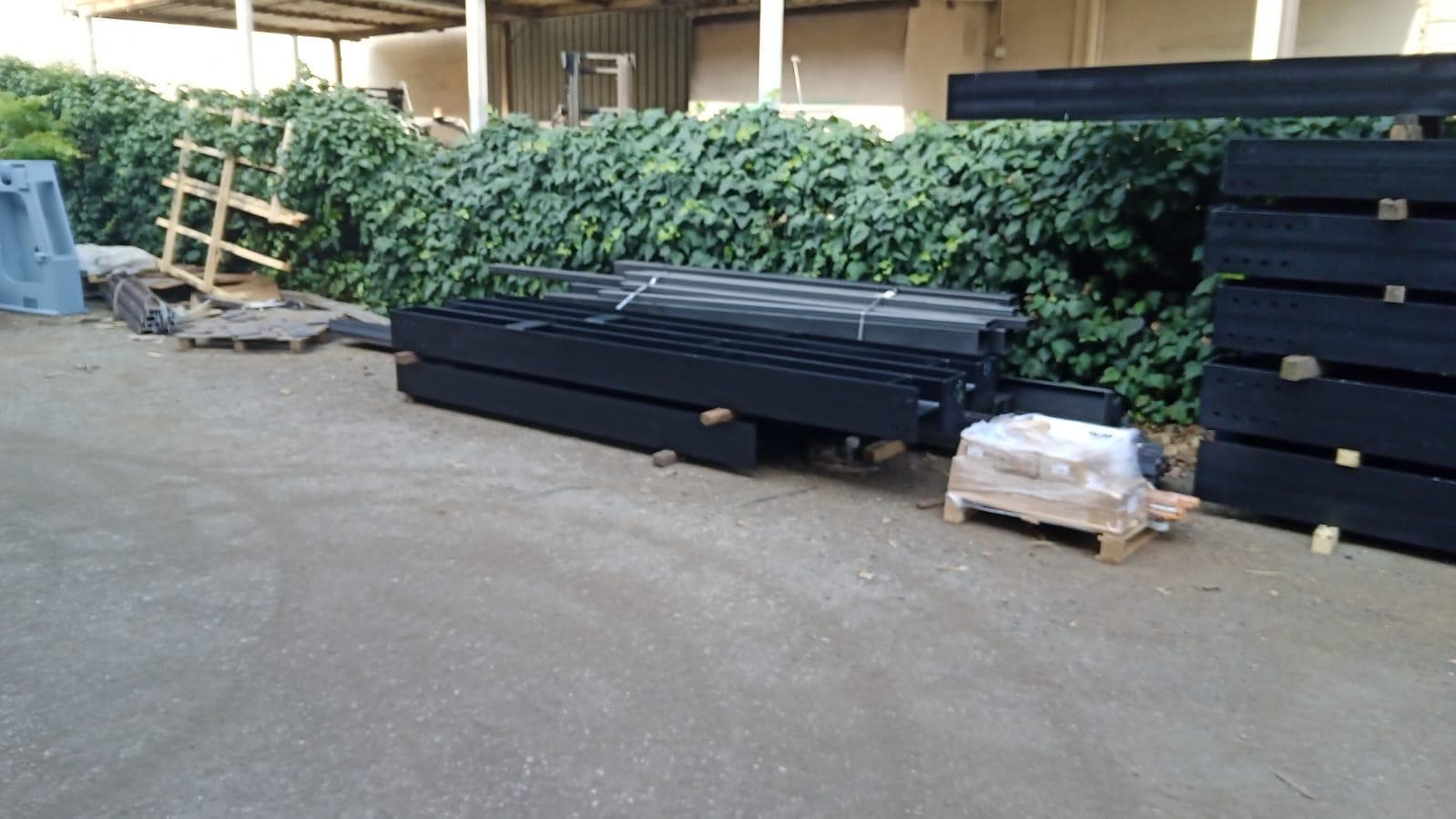 Manutenzione straordinaria sulle strutture edificio "Klee Barabino"