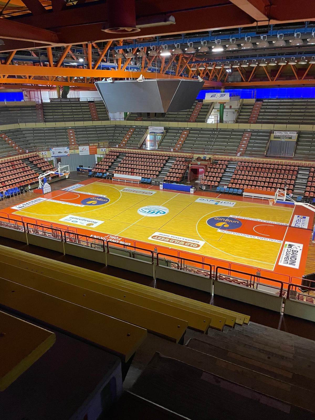 Ristrutturazione e ammodernamento del palazzetto dello sport di Forlì Palagalassi