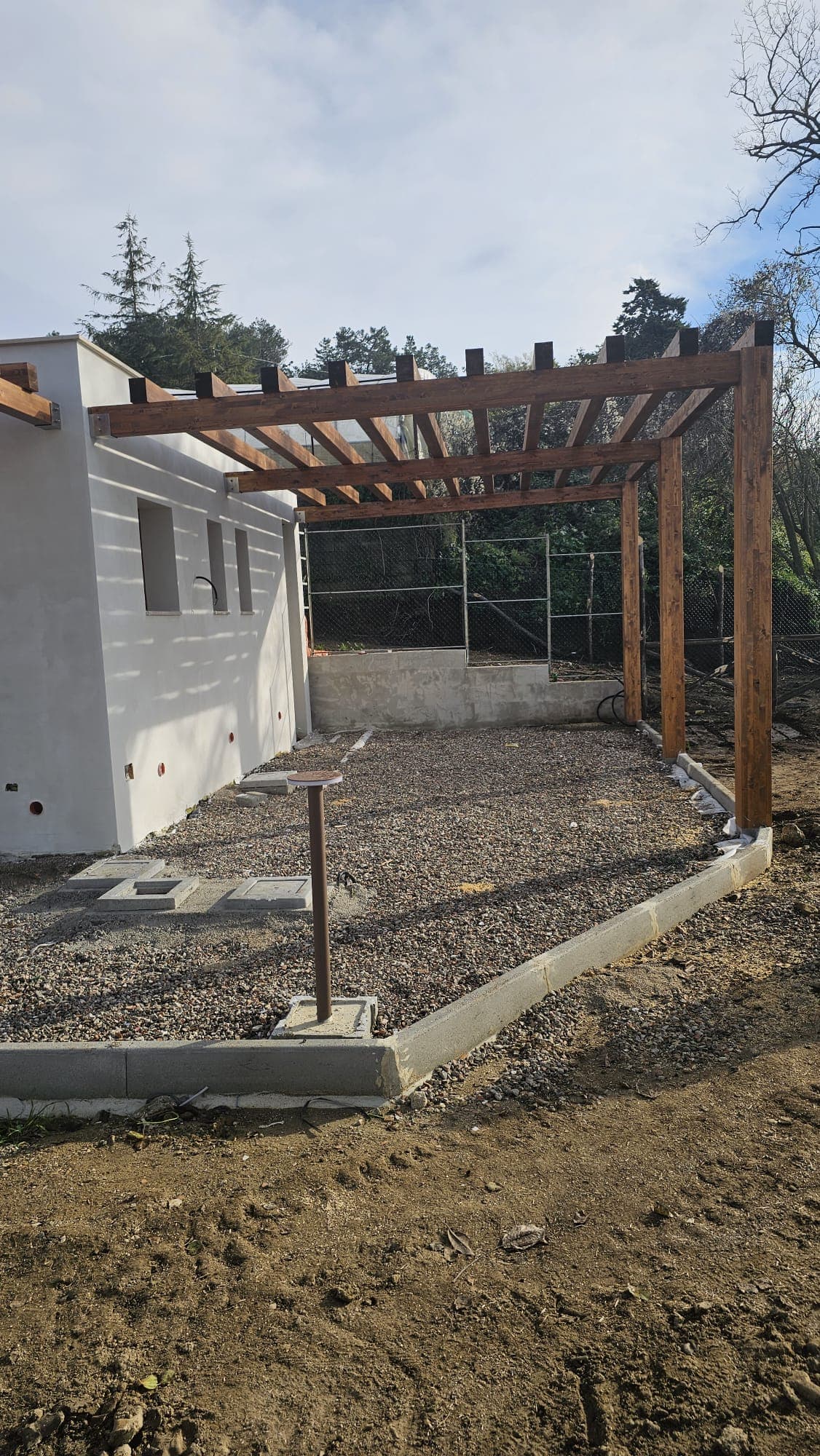 Interventi di riqualificazione dell'intera area del complesso eliportuale "Le Tore"