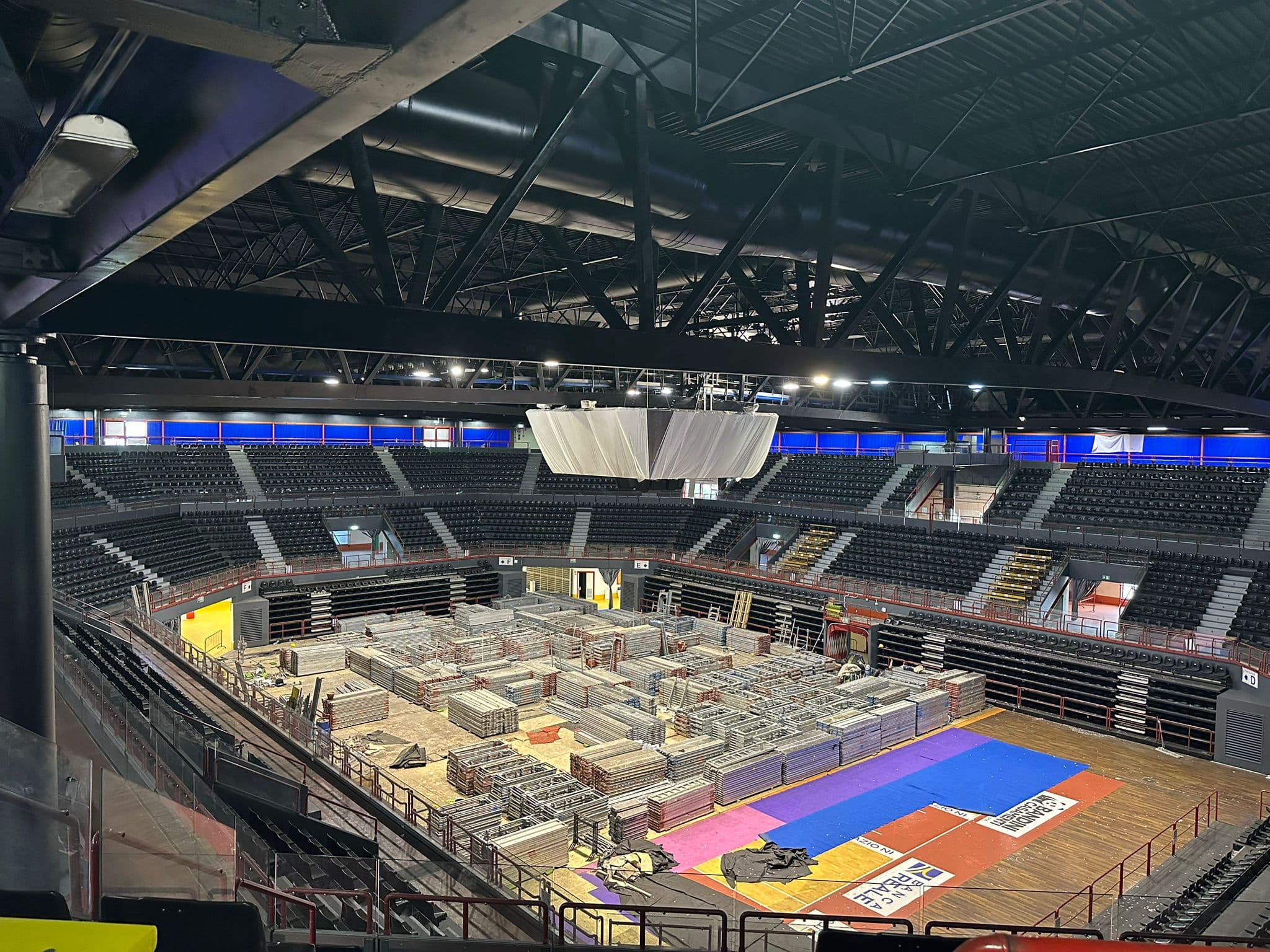 Ristrutturazione e ammodernamento del palazzetto dello sport di Forlì Palagalassi