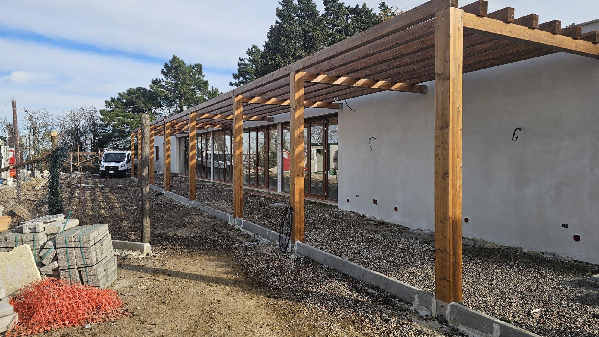 Interventi di riqualificazione dell'intera area del complesso eliportuale "Le Tore"