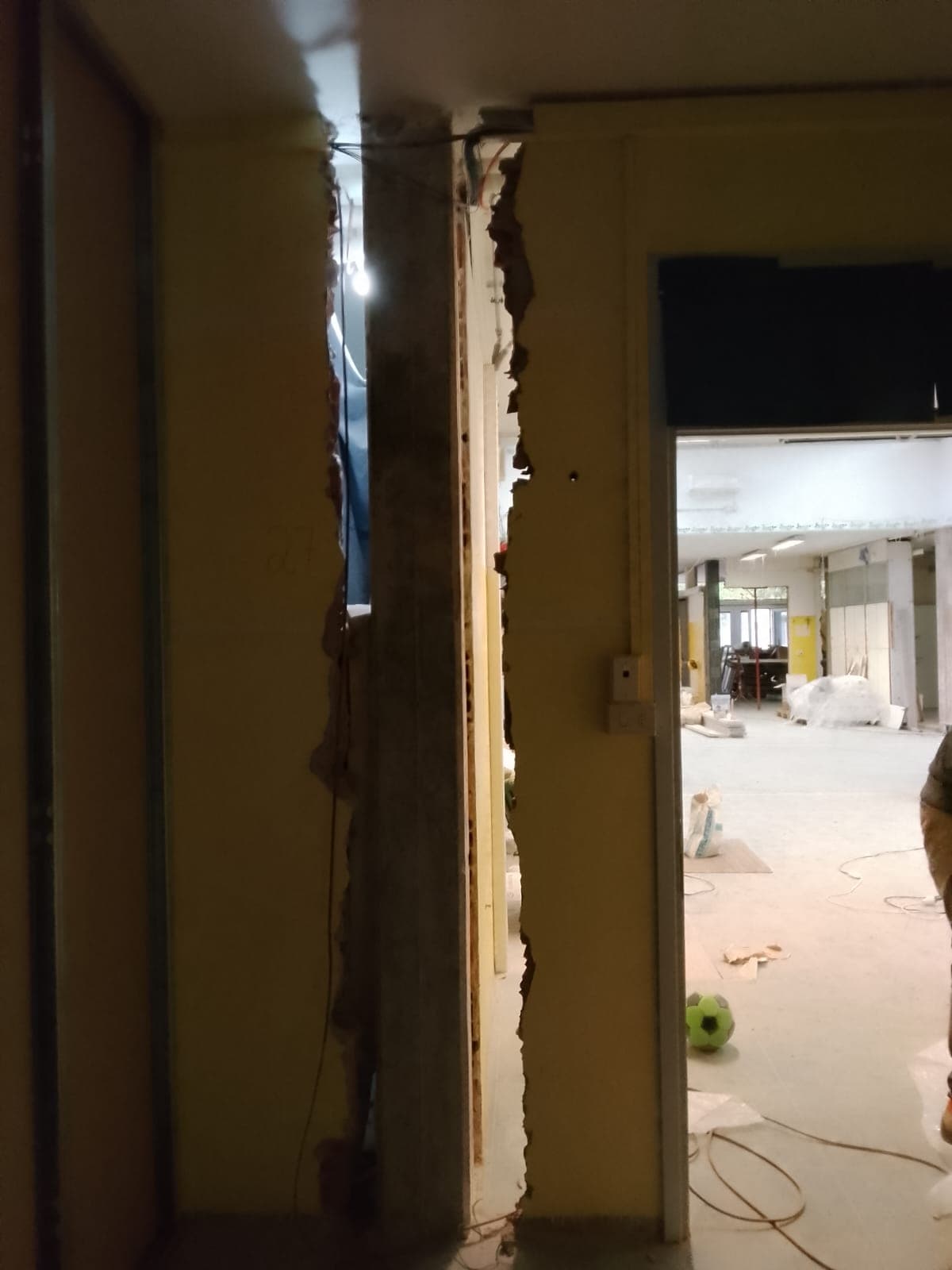 Ristrutturazione e adeguamento sismico polo scolastico