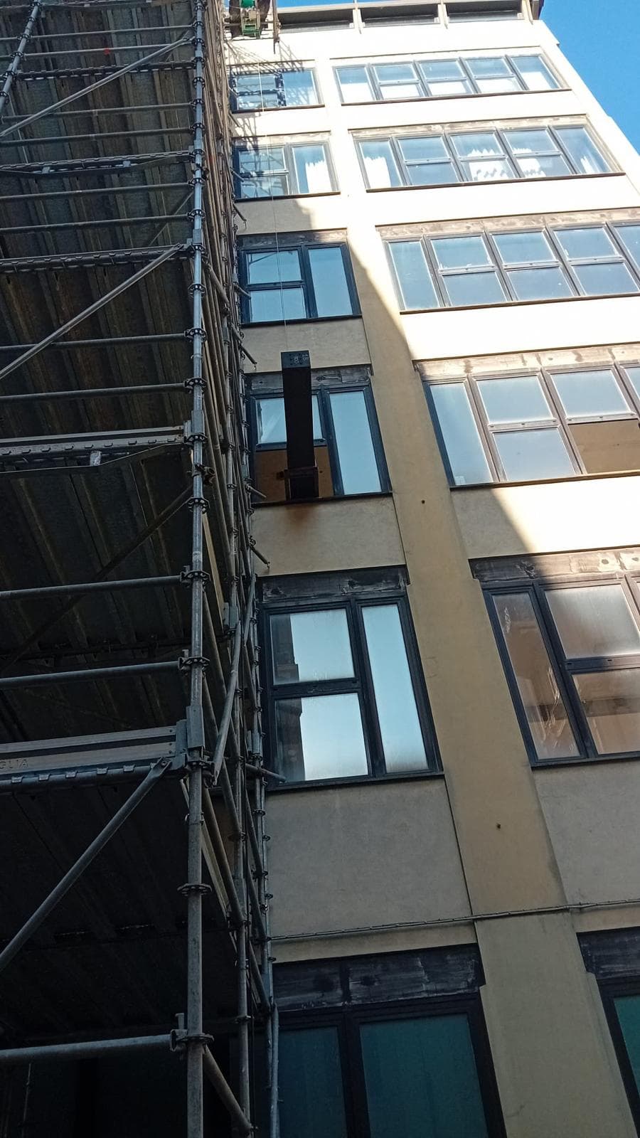 Manutenzione straordinaria sulle strutture edificio "Klee Barabino"