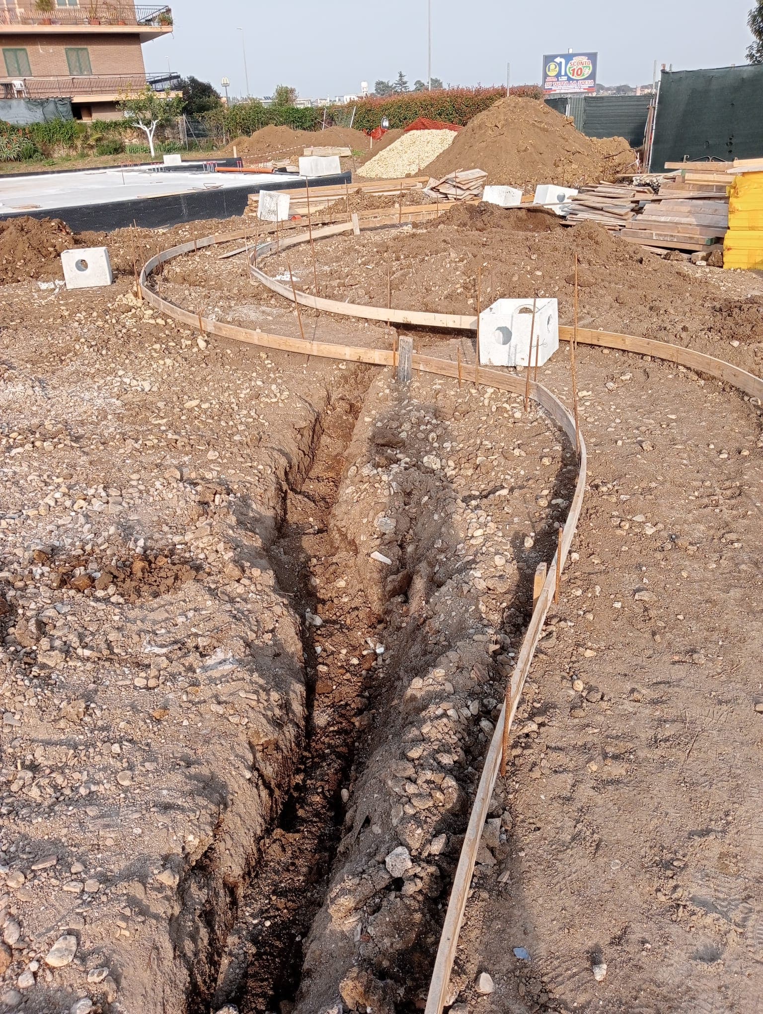 Lavori di nuova realizzazione tramite demolizione e ricostruzione del centro polivalente Rino Di Vito