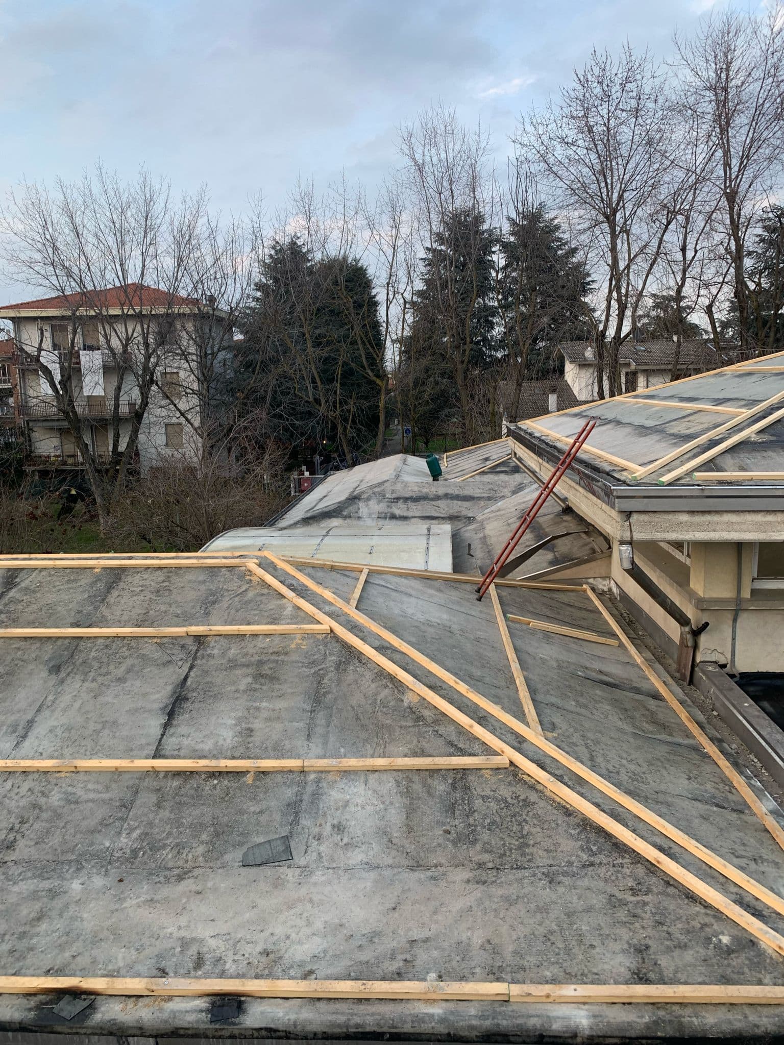 Ristrutturazione e adeguamento sismico polo scolastico