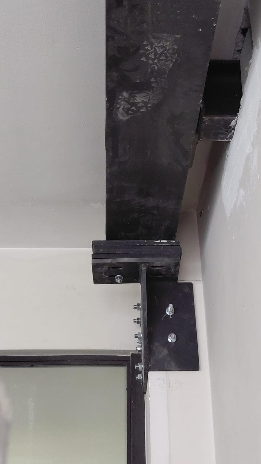 Manutenzione straordinaria sulle strutture edificio "Klee Barabino"