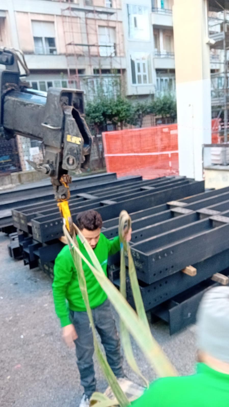 Manutenzione straordinaria sulle strutture edificio "Klee Barabino"