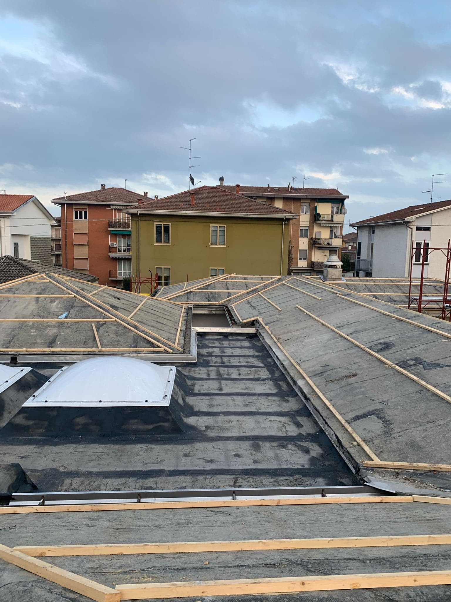 Ristrutturazione e adeguamento sismico polo scolastico