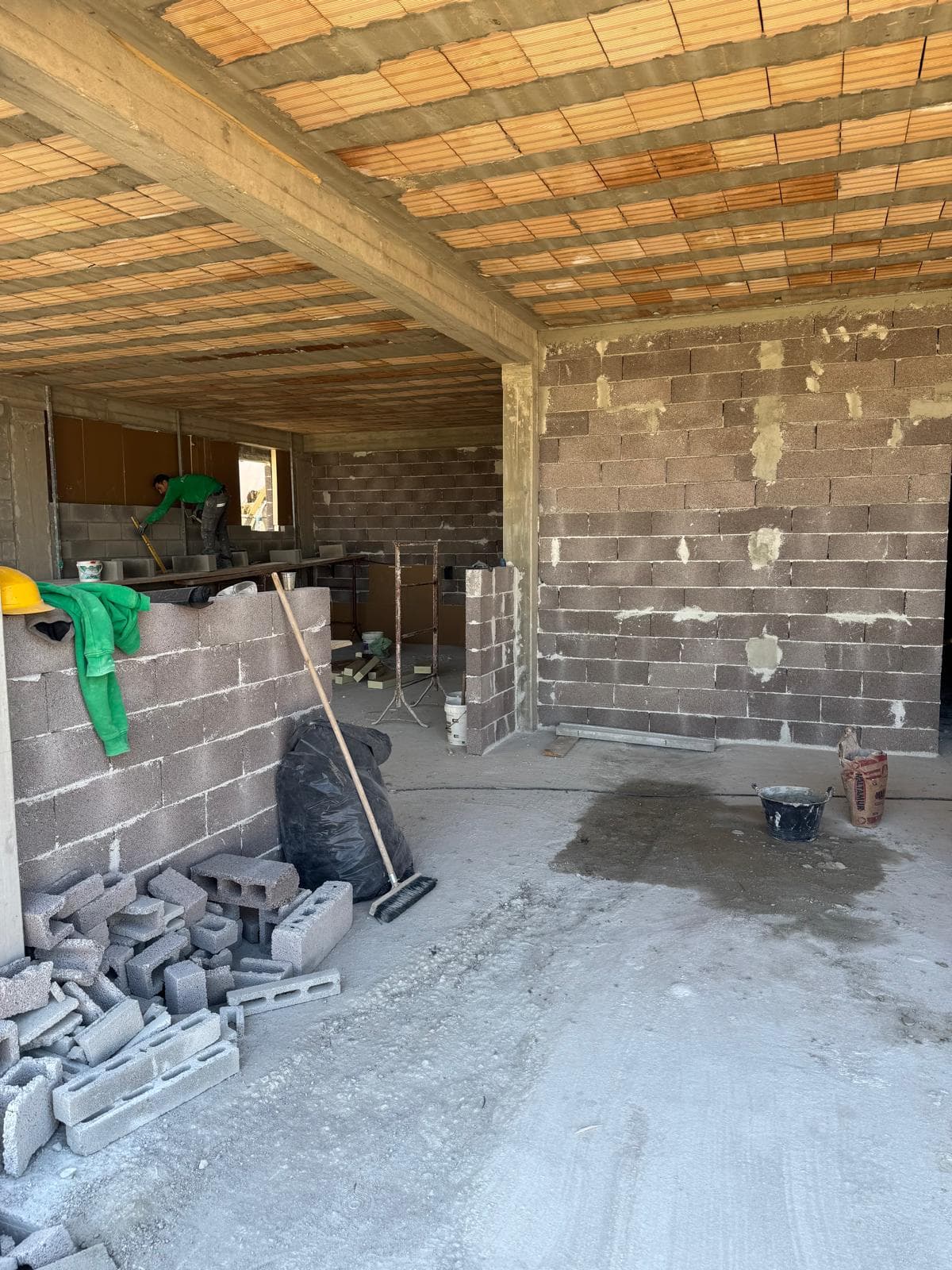 Interventi di riqualificazione dell'intera area del complesso eliportuale "Le Tore"