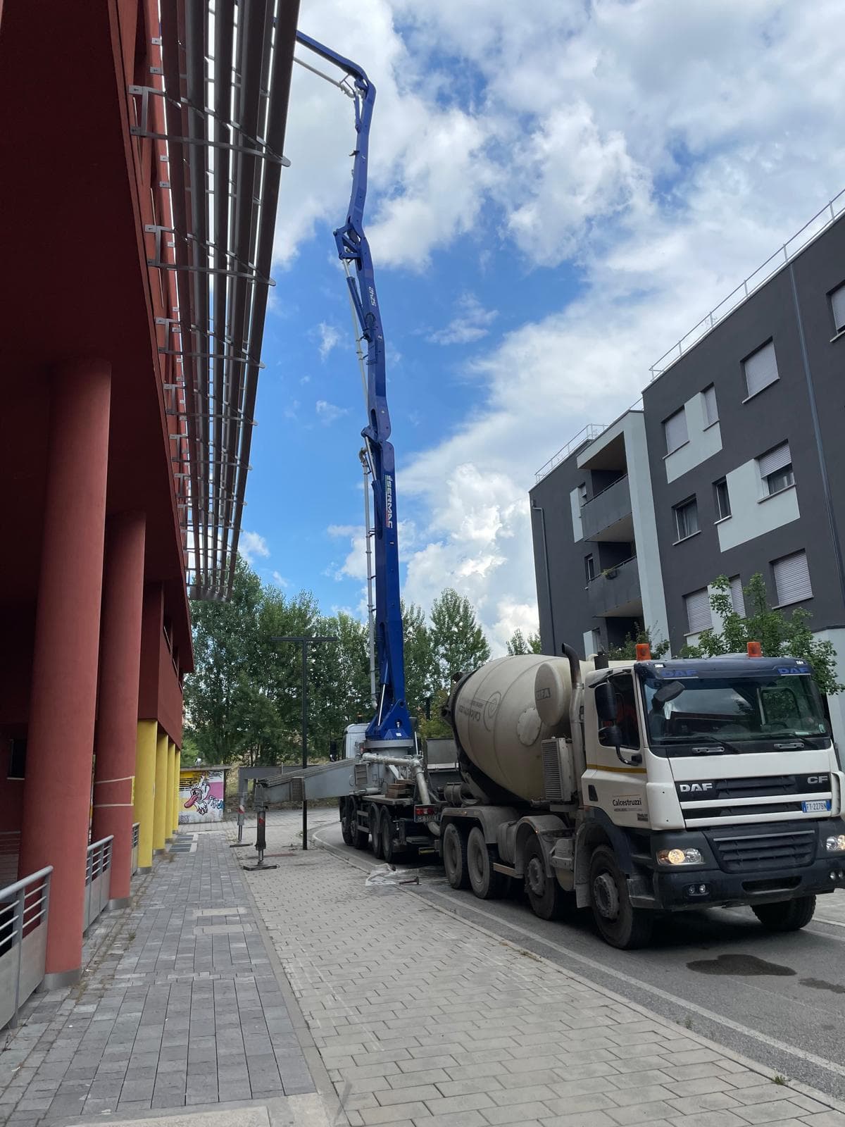 Manutenzione straordinaria di riqualificazione ed adeguamento "Residenza universitaria Fioravanti"